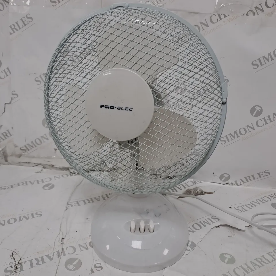 PRO-ELEC SMALL DESK FAN 