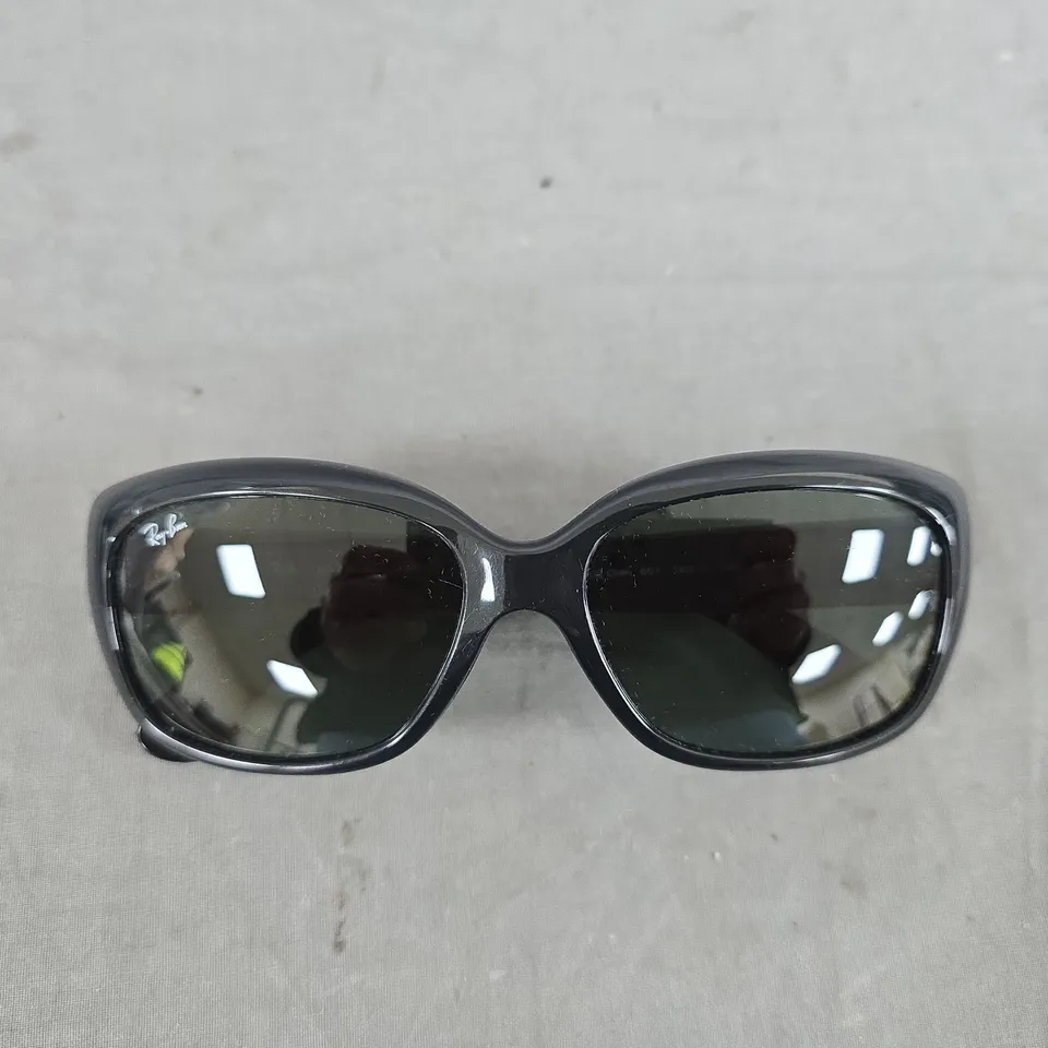 RAY-BAN JACKIE OHH SUNGLASSES – BLACK