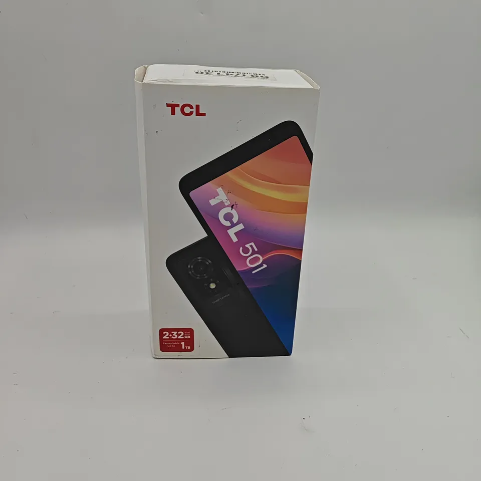 BOXED TCL 501 2/32GB IN BLACK - T433D