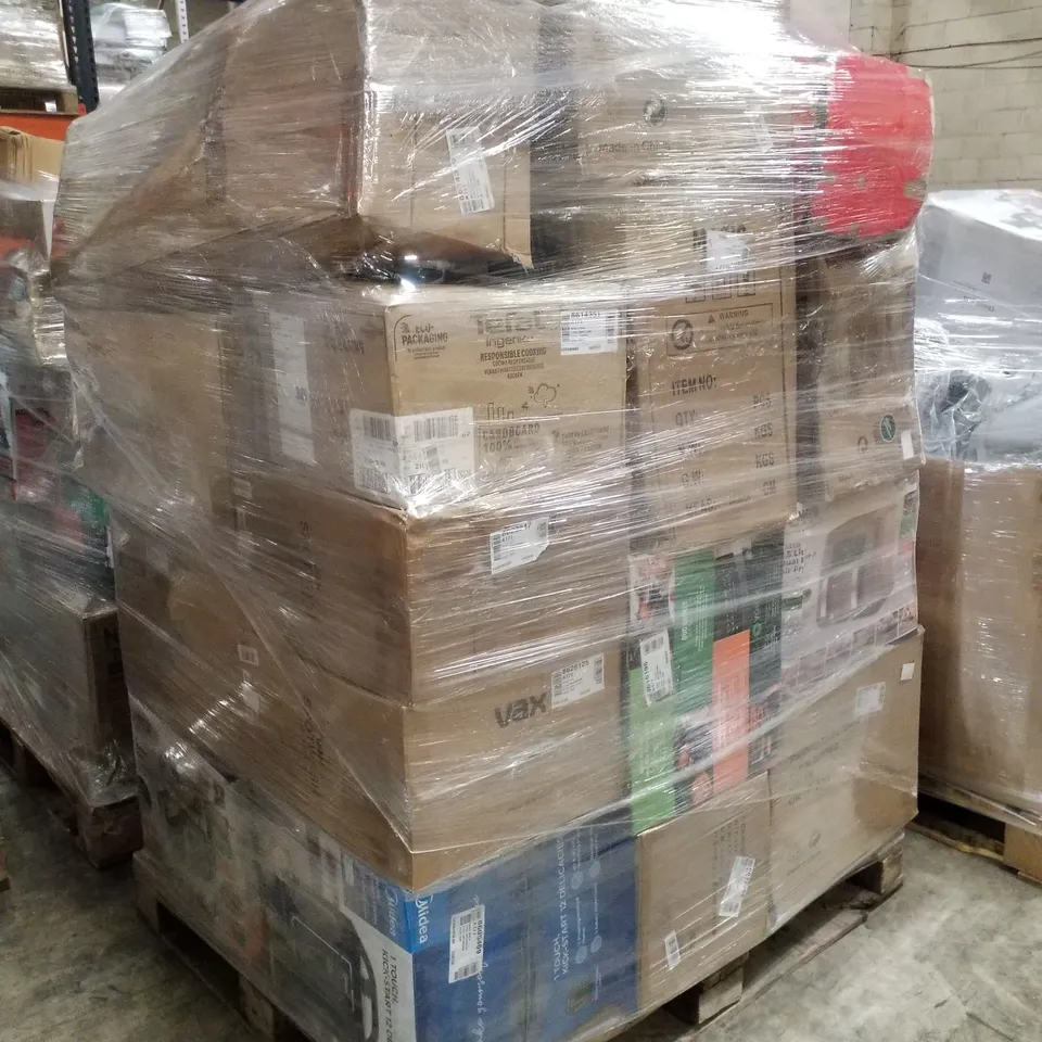 PALLET OF APPROXIMATELY 26 UNPROCESSED RAW RETURN HOUSEHOLD AND ELECTRICAL GOODS TO INCLUDE;