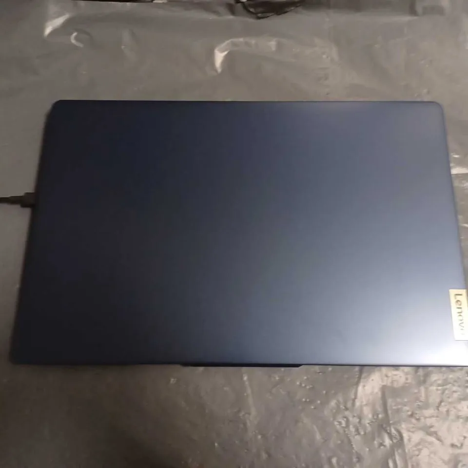 LENOVO IDEAPAD SLIM 3 INTEL CORE I3 LAPTOP IN BLUE 