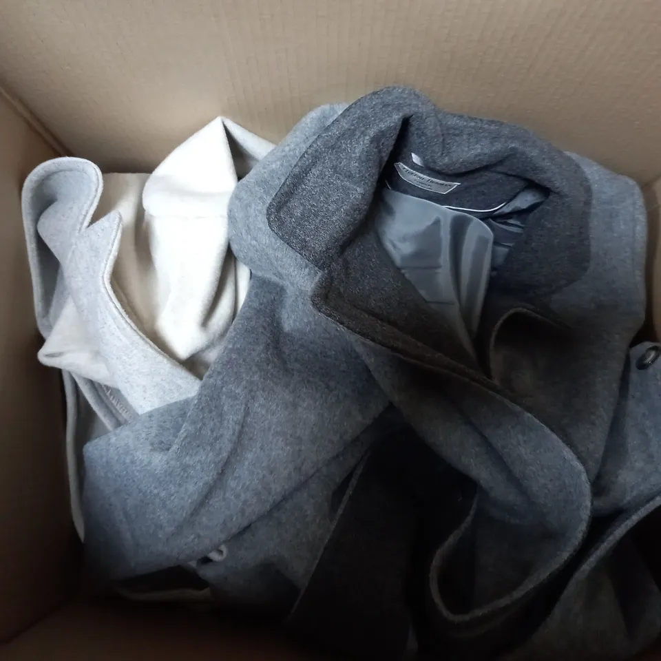 BOX OF 4 HELENE BERMAN CONTRAST COLLAR COATS IN PALE GREY, OATMEAL, ONE EACH SIZE 10 & 12