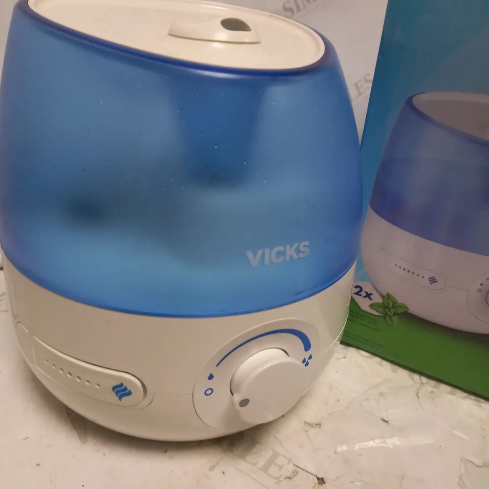 VICKS MINI COOLMIST ULTRASONIC HUMIDIFIER 