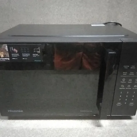 BOXED HISENSE MICROWAVE OVEN, MODEL H23MOBS4HI
