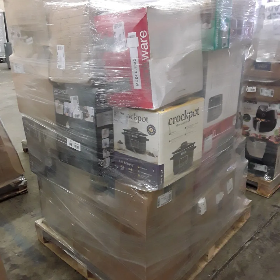 PALLET OF APPROXIMATELY 28 UNPROCESSED RAW RETURN HOUSEHOLD AND ELECTRICAL GOODS TO INCLUDE;