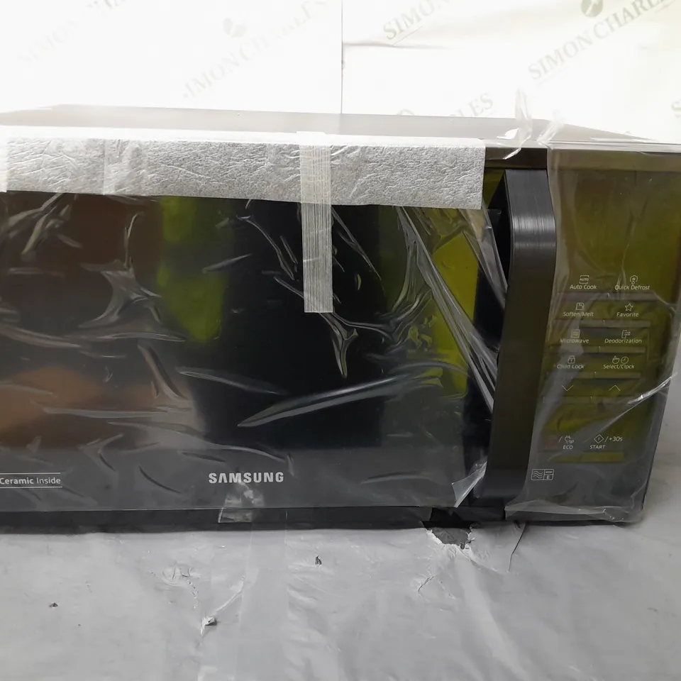 BOXED SAMSUNG MICROWAVE OVEN 800W BLACK - COLLECTION ONLY
