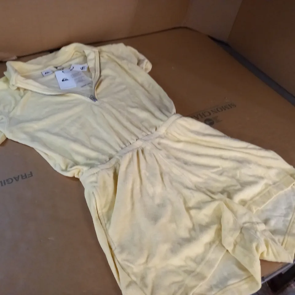 QUICKSILVER YELLOW PLAYSUIT - M
