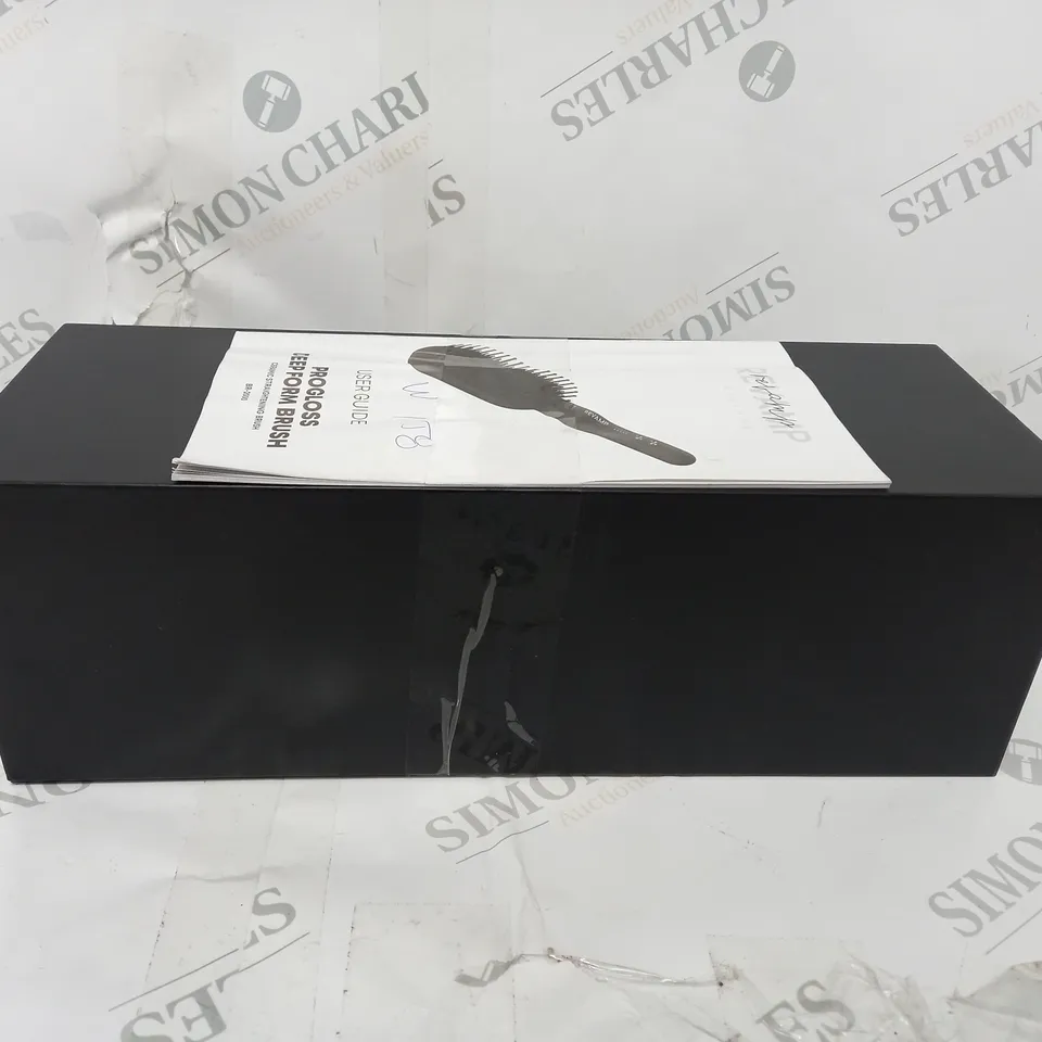 BOXED REVAMP PROGLOSS DEEPFORM BRUSH CERAMIC STRAIGHTENING BRUSH
