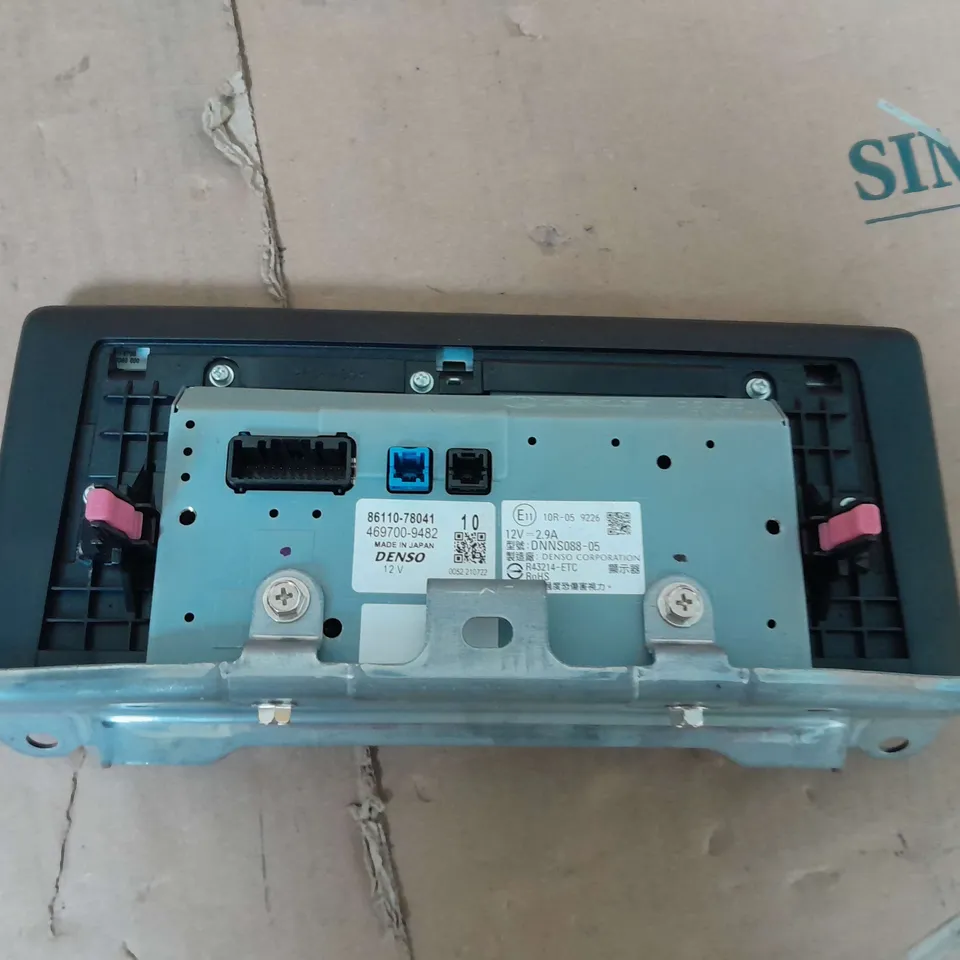 LEXUS CANTER CONSOLE 