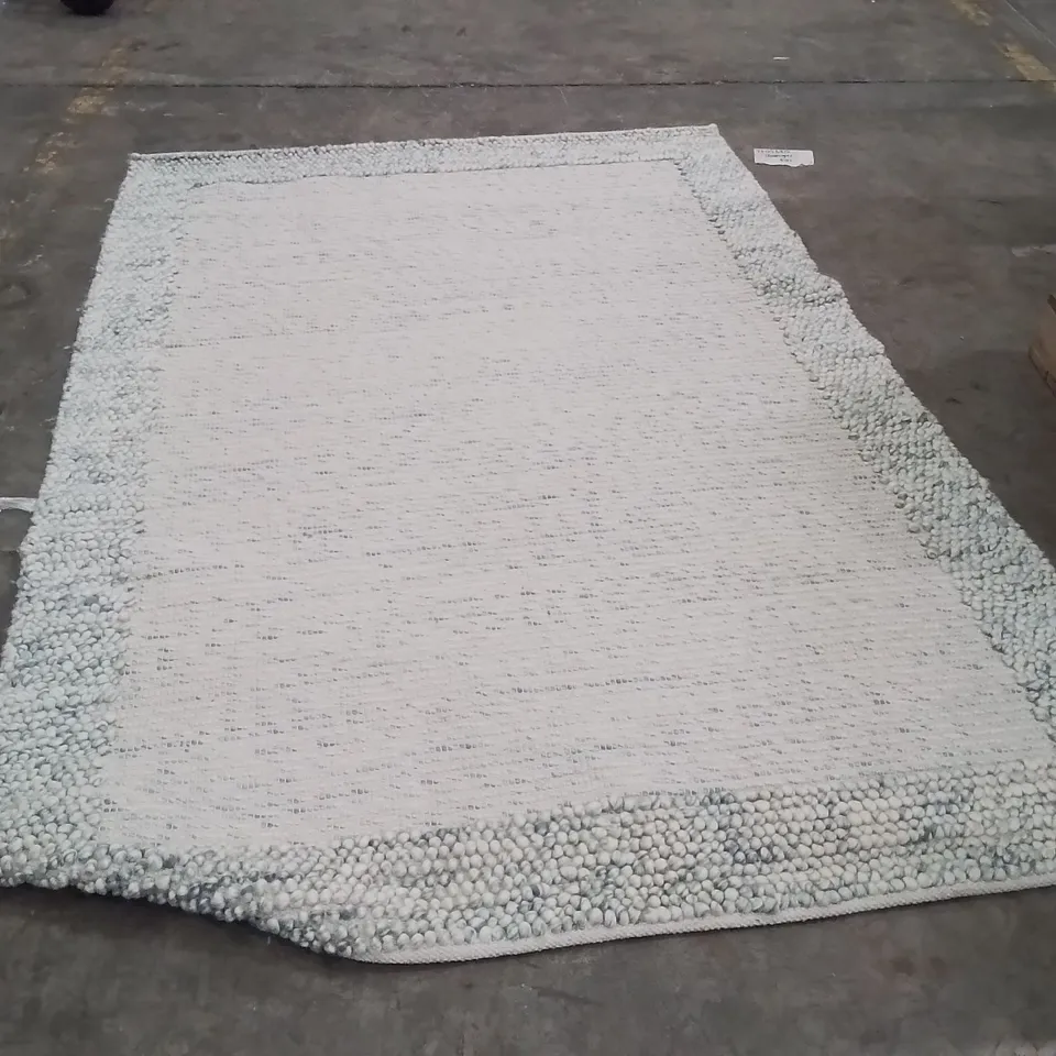 QUALITY DESIGNER AREA RUG - APPROXIMATELY 235X160CM