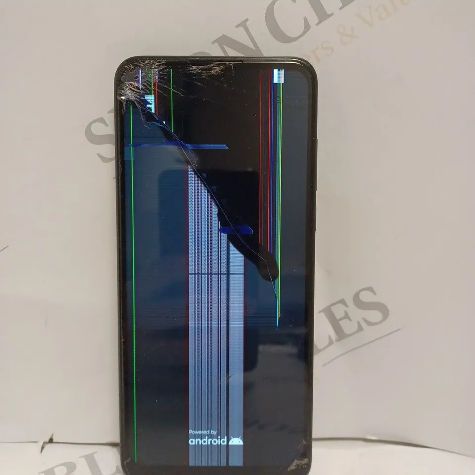 TCL 306 SMARTPHONE 