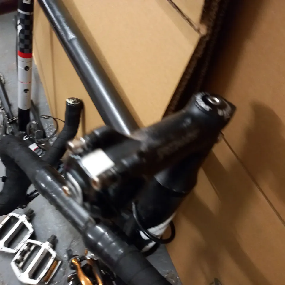 SPECIALIZED BICYCLE FRAME WITH ATTACHED COMPONENTS / COLLECTION ONLY
