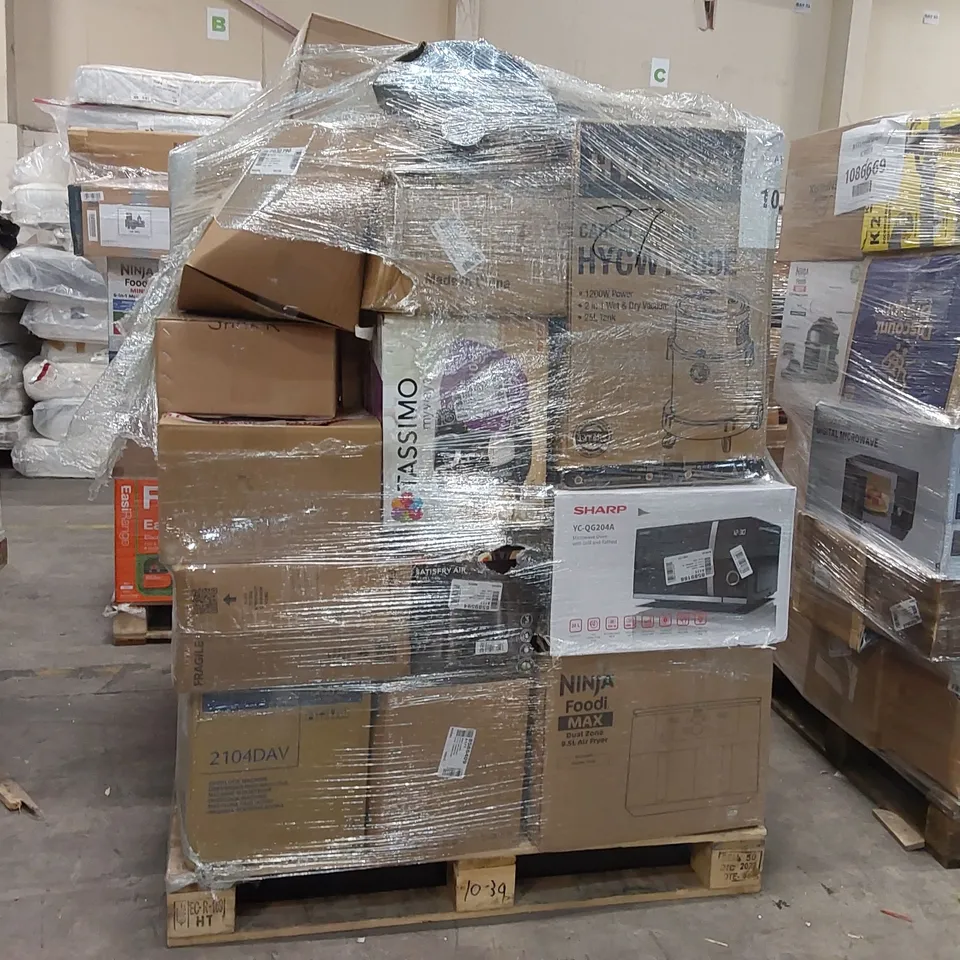 PALLET OF APPROXIMATELY 33 UNPROCESSED RAW RETURN HOUSEHOLD AND ELECTRICAL GOODS TO INCLUDE;