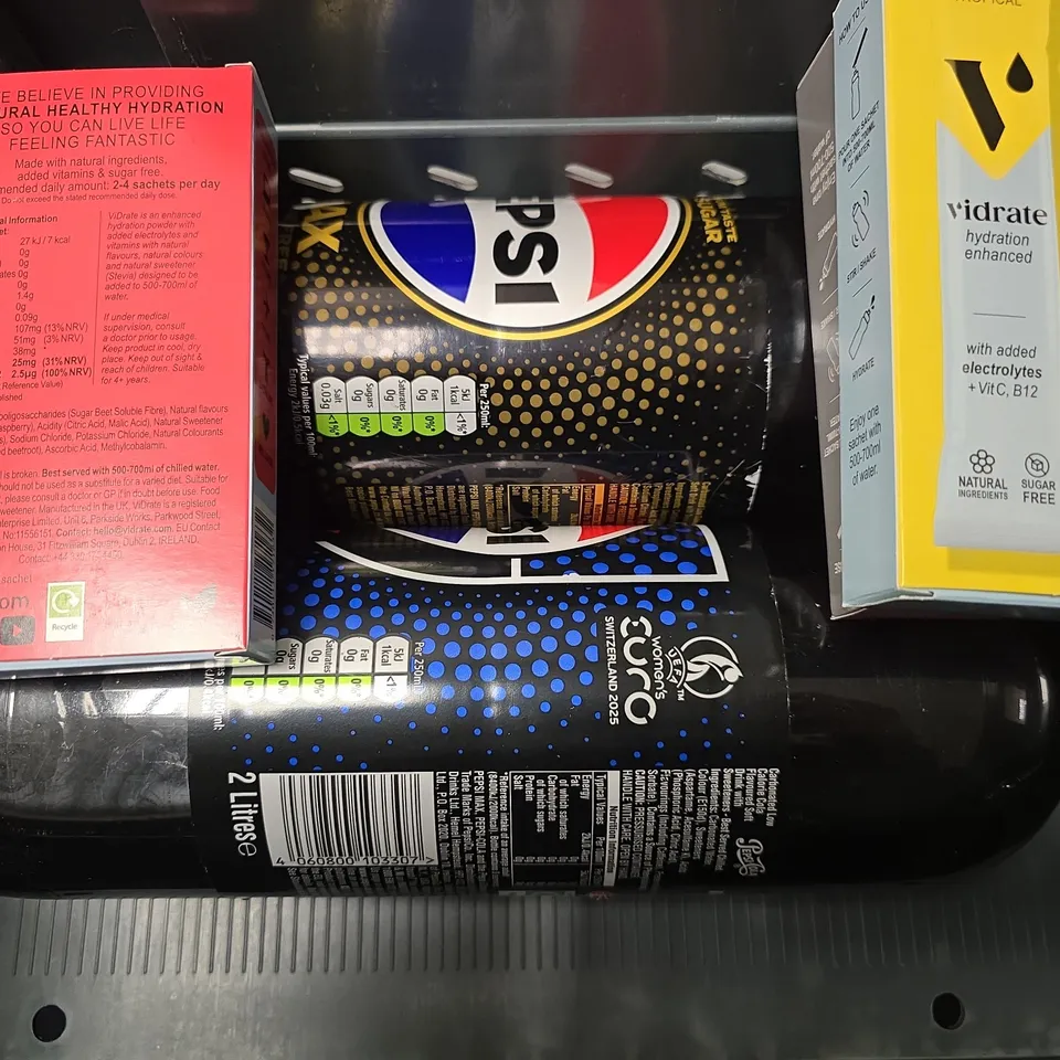 APPROXIMATELY 6 ASSORTED DRINKS ITEMS TO INCLUDE - PEPSI MAX CAFFEINE FREE , VIDRATE HYDRATION ENHANCED , PEPSI MAX 