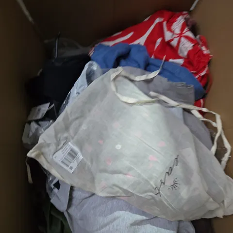 LARGE BOX OF ASSORTED CLOTHING ITEMS IN VARIOUS SIZES, STYLES AND COLOUR 