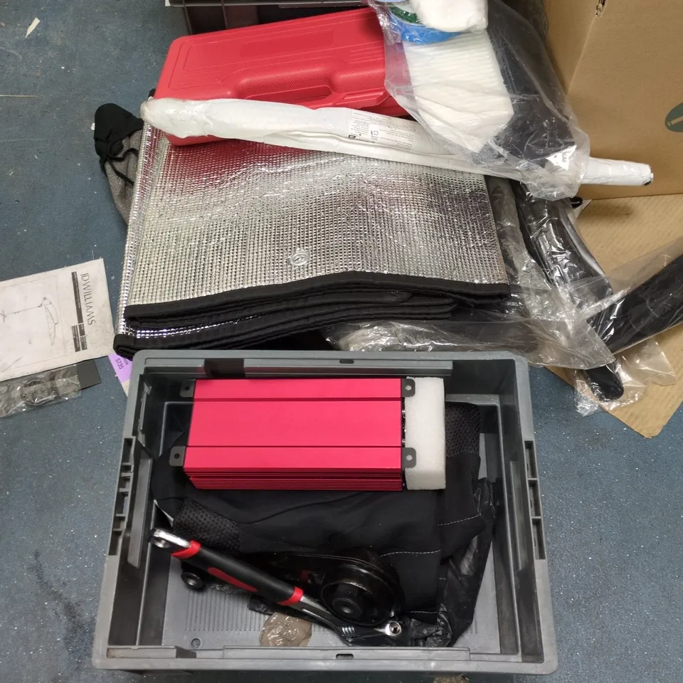 LARGE QUANTITY OF ASSORTED AUTO AND TOOL ITEMS TO INCLUDE OFFSET EXTENSION WRENCH, TOOLZONE BRICK BUSTER AND NIELSEN SEAT COVER