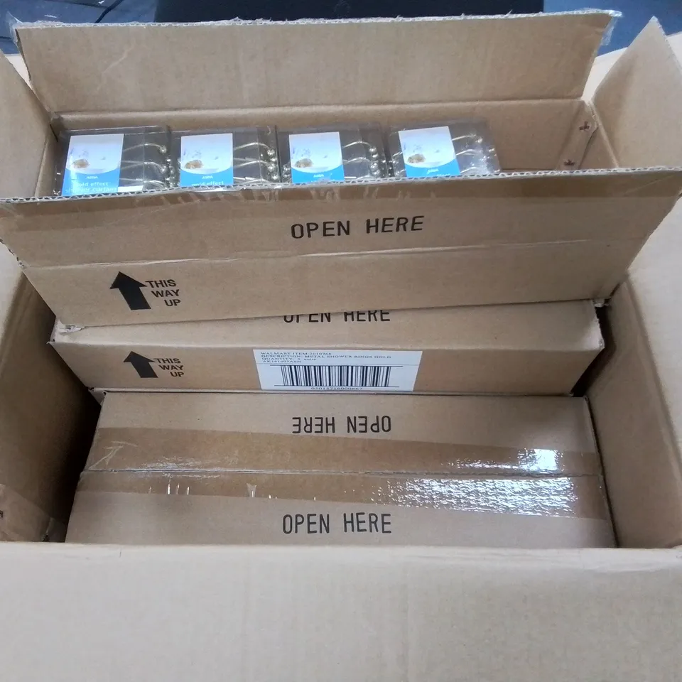 LARGE QUANTITY OF BRAND NEW HOUSEHOLD ITEMS INCLUDES BLUEFISH SHOWER CURTAINS AND GOLD EFFECT SHOWER CURTAIN RINGS