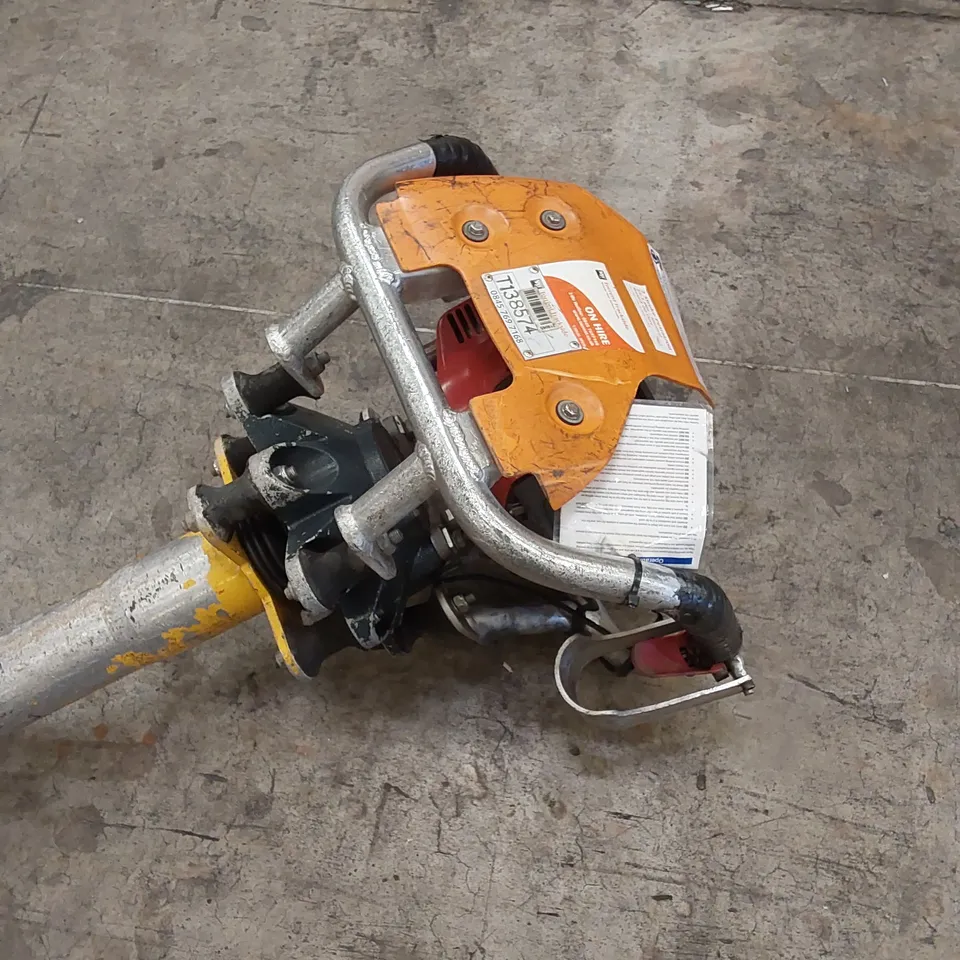 ROBEL 62.05 2 STROKE VERTICAL TAMPER - RAILWAY MAINTENANCE TOOL