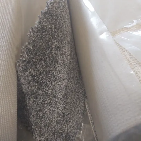 ROLL OF QUALITY STS HERITAGE LUXURY GREYWOOD CARPET - APPROXIMATELY 3 x 5m