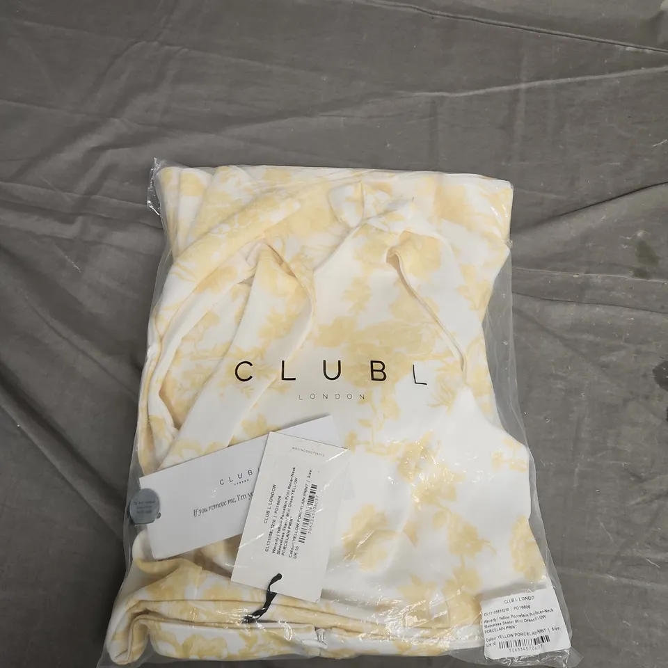 BAGGED CLUB LONDON WAVERLY YELLOW PORCELAIN PRINT RACER-NECK SLEEVELESS SKATER MINI DRESS - UK 10