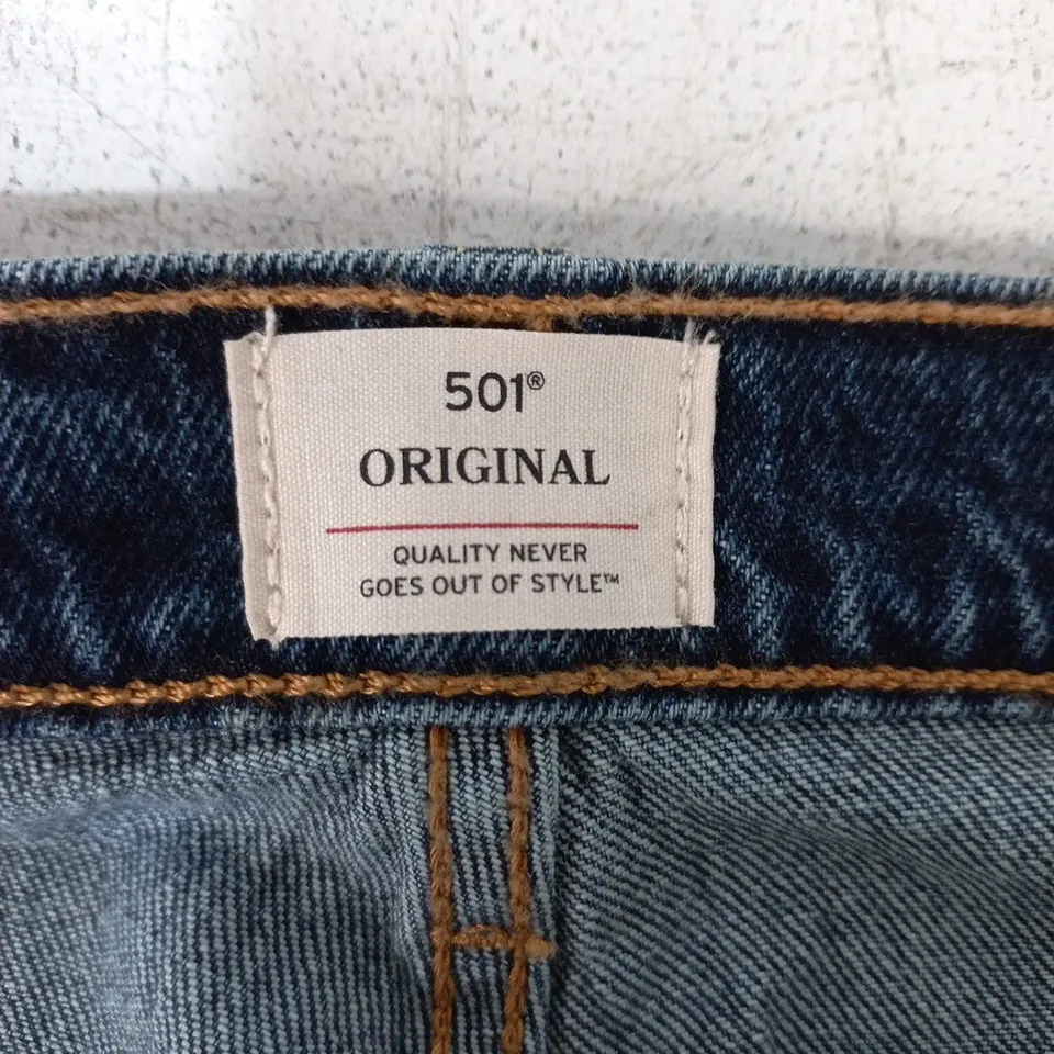 LEVI'S 501 ORIGINAL JEANS – UK 32 (W32 L32) BLUE DENIM