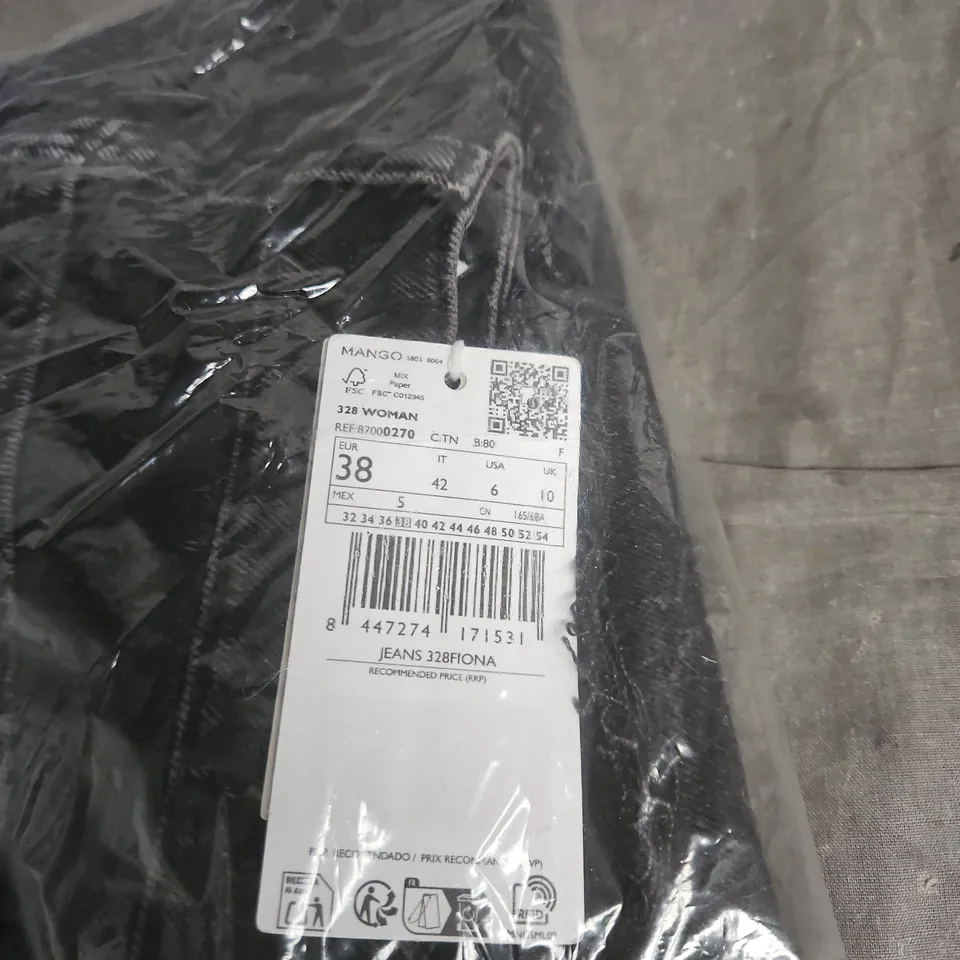 MANGO JEANS SIZE 10 BAGGED WITH TAGS