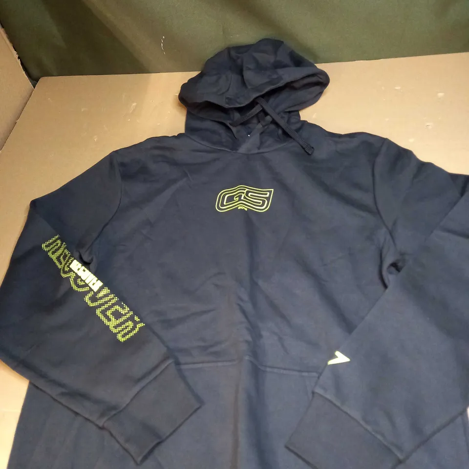 GYMSHARK HOODIE SIZE L