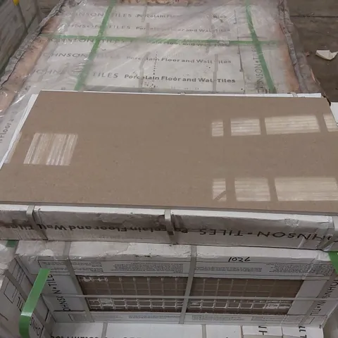 PALLET OF APPROX 32 X CARTONS OF JOHNSON TILES, MODERN FLAX POLISHED PORCELAIN FLOOR & WALL TILES - 8 TILES PER CARTON // TILE SIZE: 600 x 300 x 9.5mm