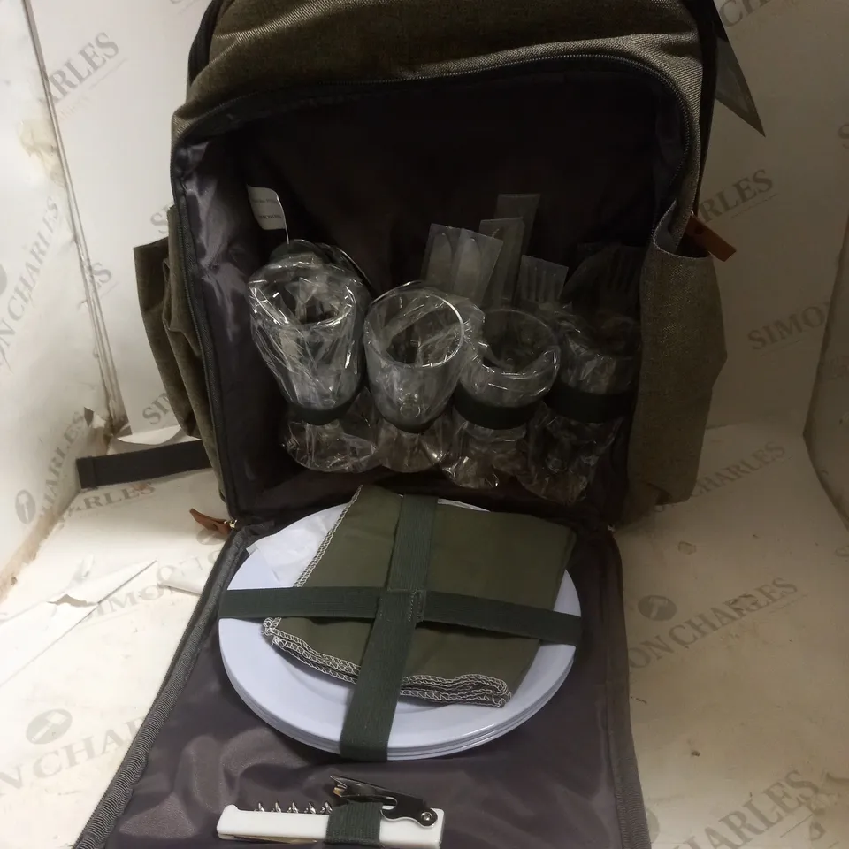 TOWER HERITAGE 4 PERSON PICNIC BAG