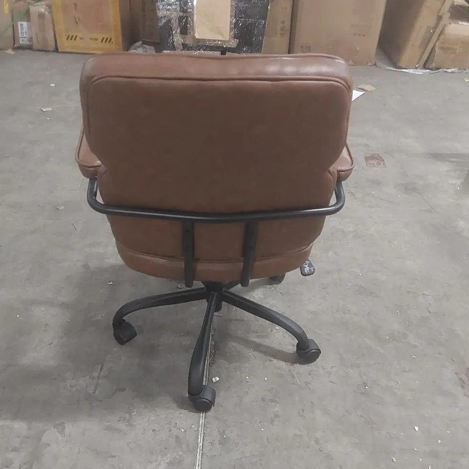 ROHEN OFFICE CHAIR ERGONOMIC EXECUTIVE COMPUTER DESK ADJUSTABLE SWIVEL CHAIRS WITH CASTORS MADE OF FAUX LEATHER FOR HOME OFFICE COMFORT