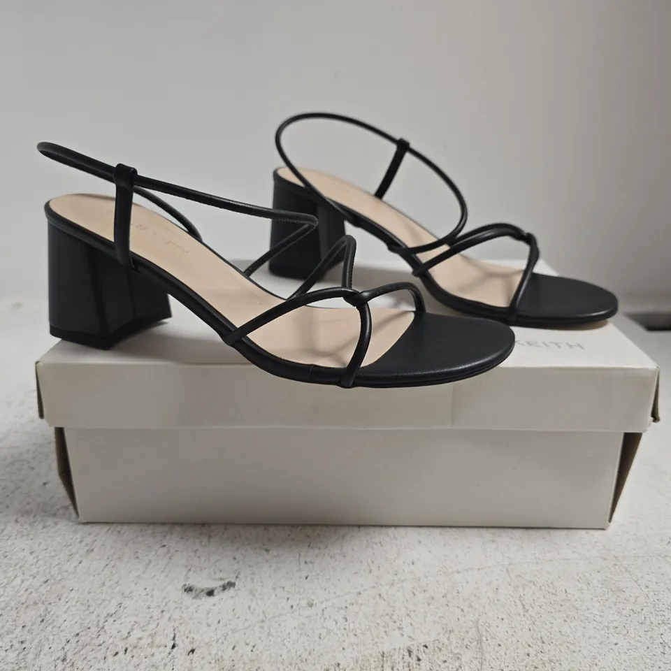 BOXED PAIR OF CHARLES & KEITH OPEN TOE BLOCK HEEL SANDALS IN BLACK SIZE EU 38
