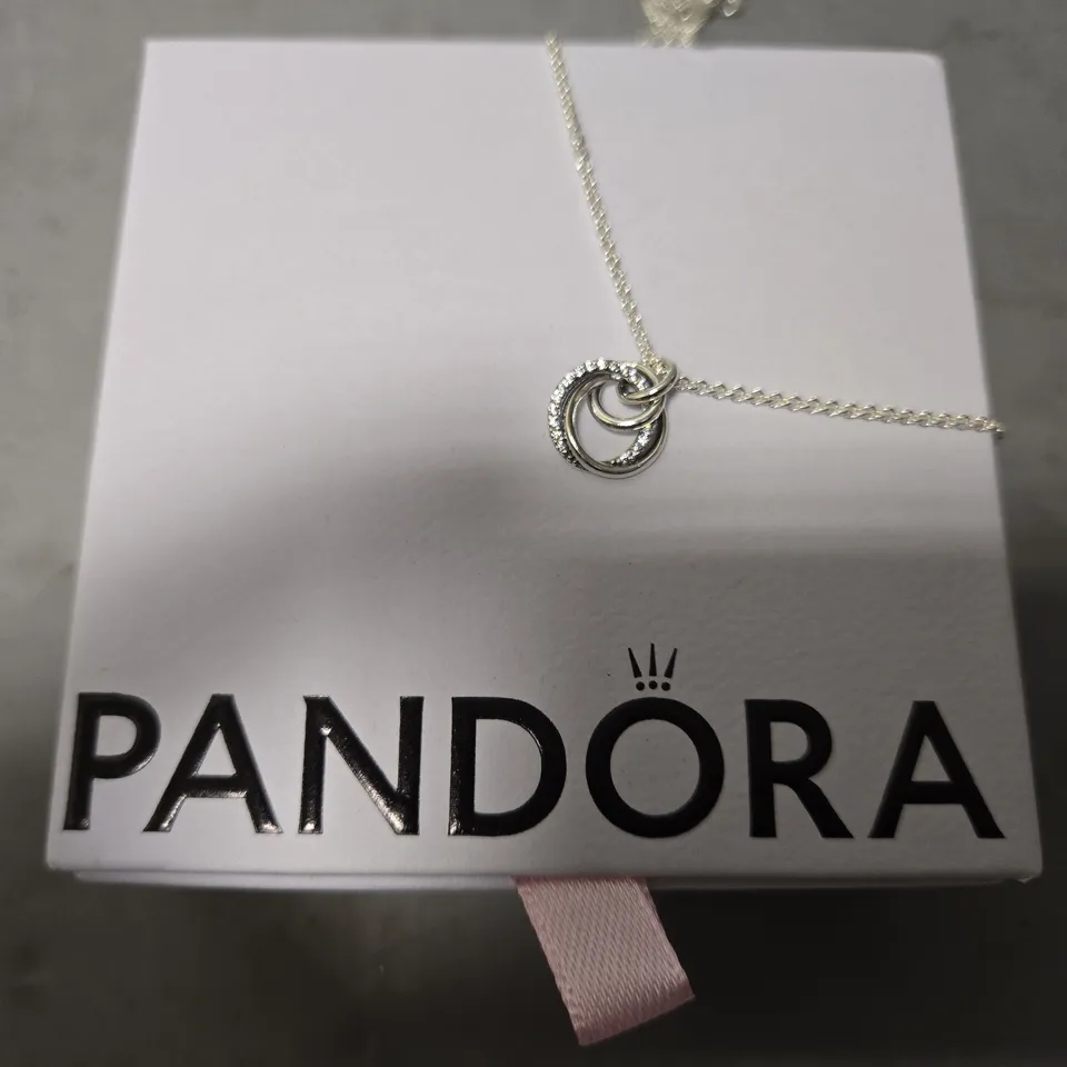 BOXED PANDORA ENCIRCLED PENDANT NECKLACE