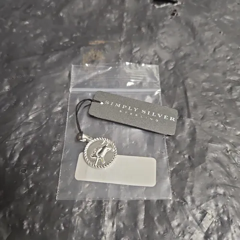 SIMPLY SILVER STERLING SILVER 925 CIRCULAR TAURUS ZODIAC PENDANT