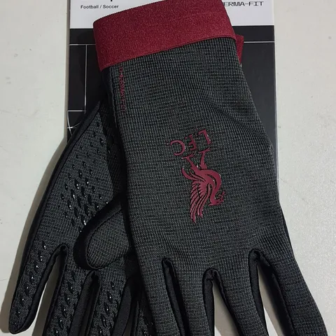 PAIR OF NIKE LFC THERMA-FIT GLOVES - L