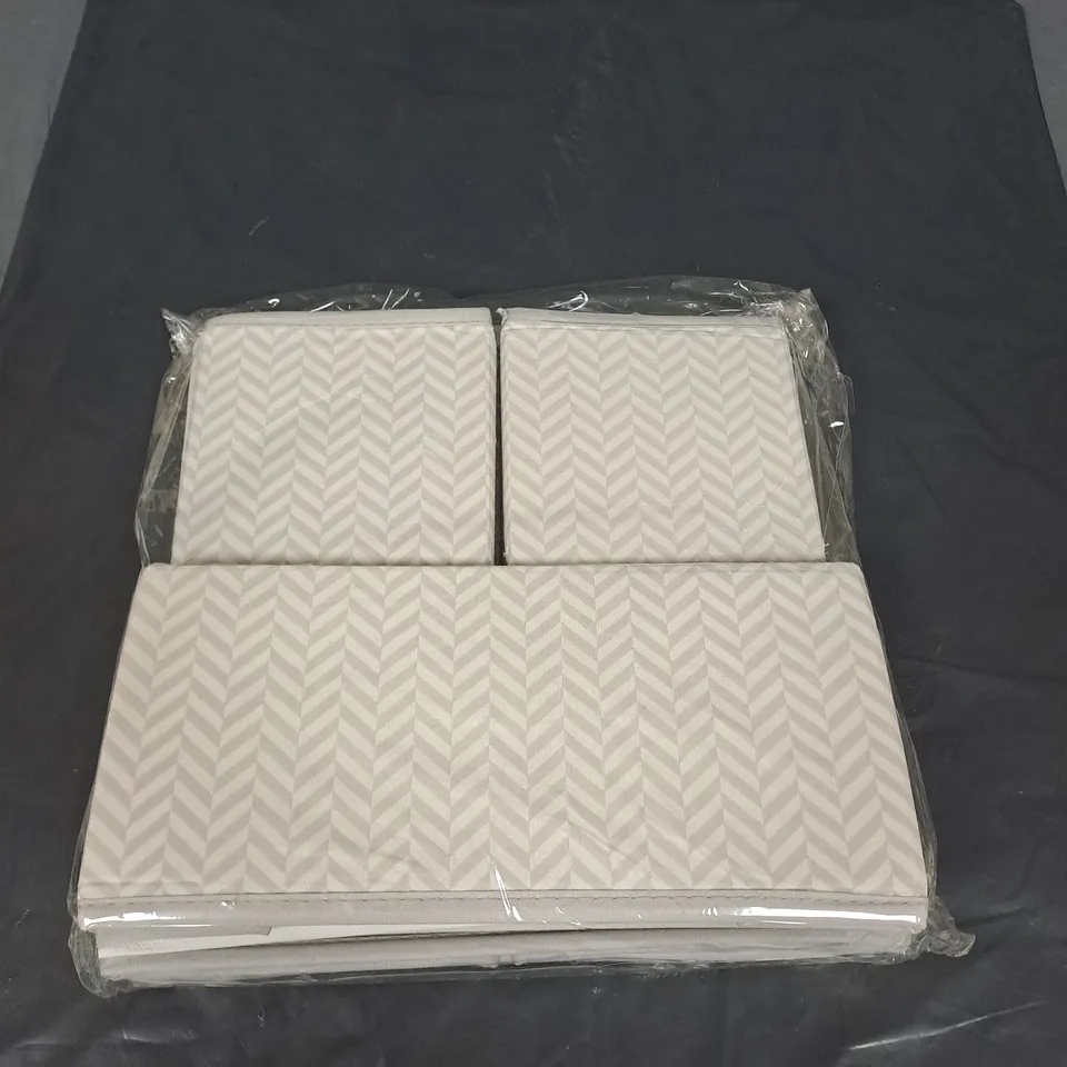 BOX OF APPROXIMATELY 19 OCEANHOME STORAGE BOX SETS - WHITE
