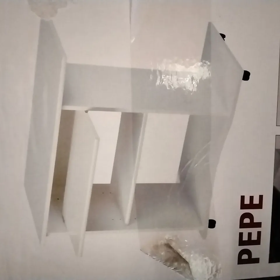 BOXED INTERLINK PEPE PC DESK IN WHITE , W80 X D75 X H50CM