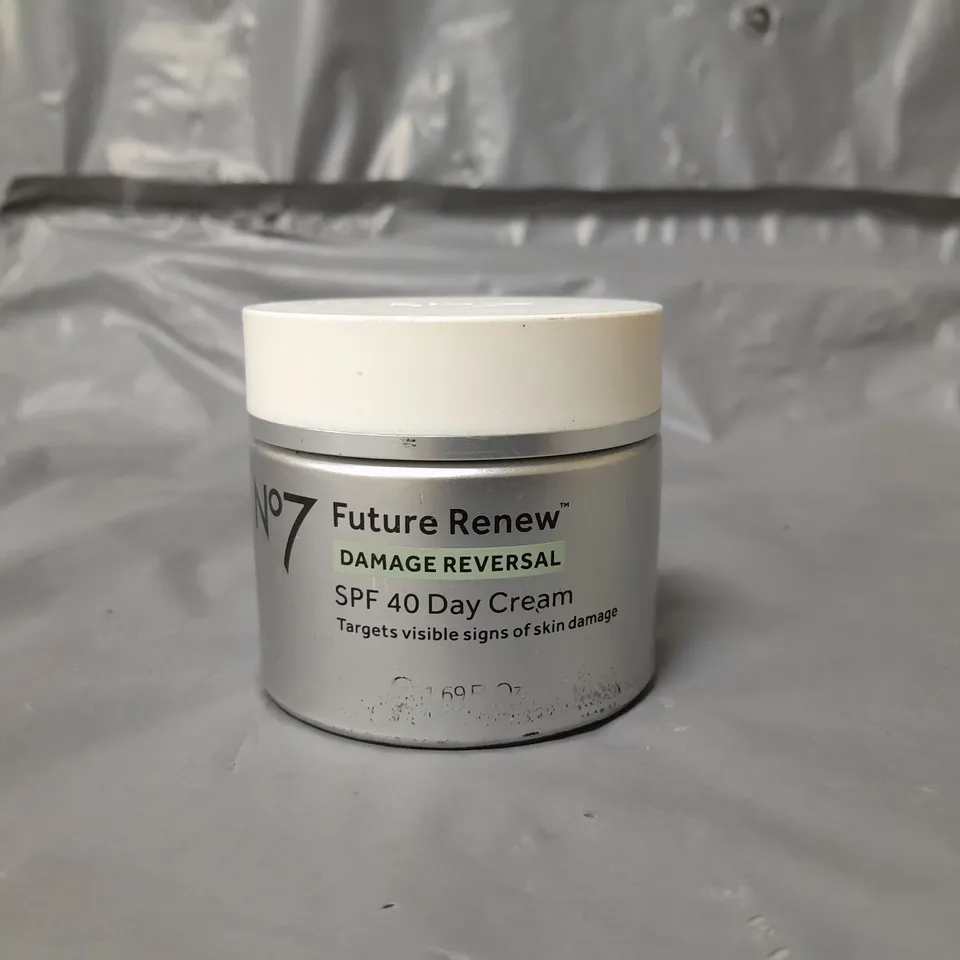 NO7 FUTURE RENEW DAMAGE REVERSAL SPF 40 DAY CREAM 50ML