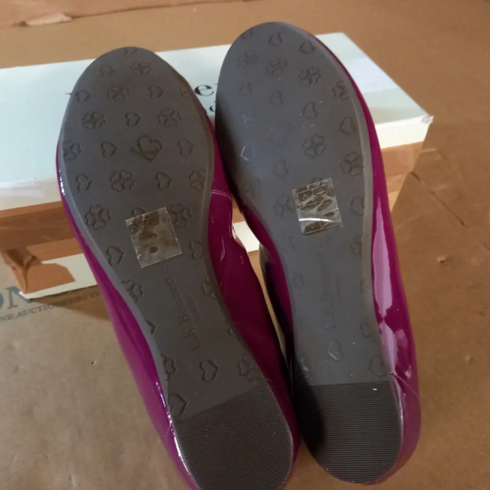 PAIR OF L.K.BENNET PURPLE SLIDE ON SHOES - 39