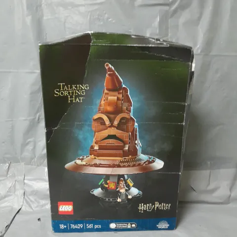 BOXED LEGO HARRY POTTER TALKING SORTING HAT - 76429