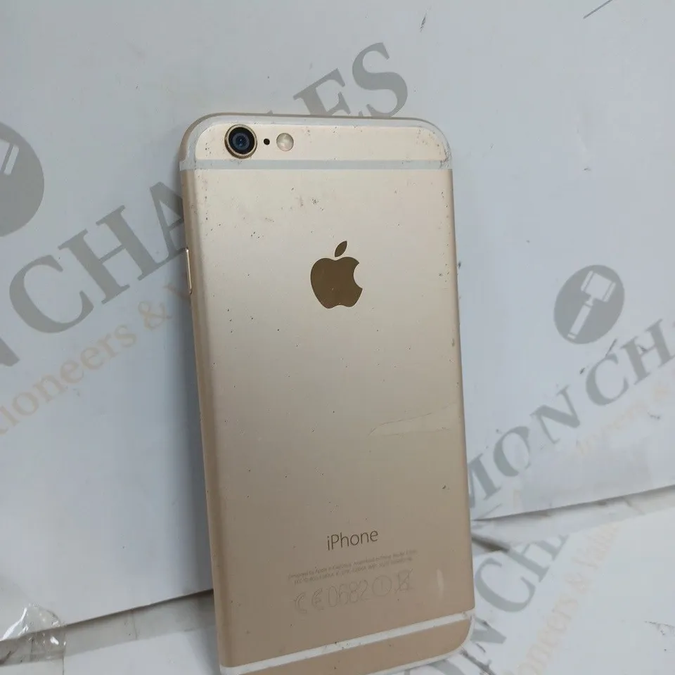 UNBOXED APPLE 6 IPHONE IN GOLD