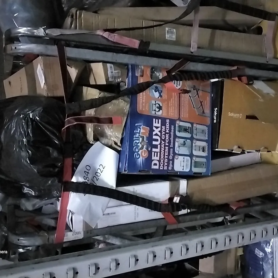 3 CAGES OF ASSORTED ITEMS TO INCLUDE GORILLA GYM DELUXE DOORWAY GYM SYSTEM FOR KIDS, A3 WHITE PICTURE FRAME, SAKURA MULTIFUNCTION RICD COOKER, SBOLY TOASTER, YESTAR, ABYSSALY