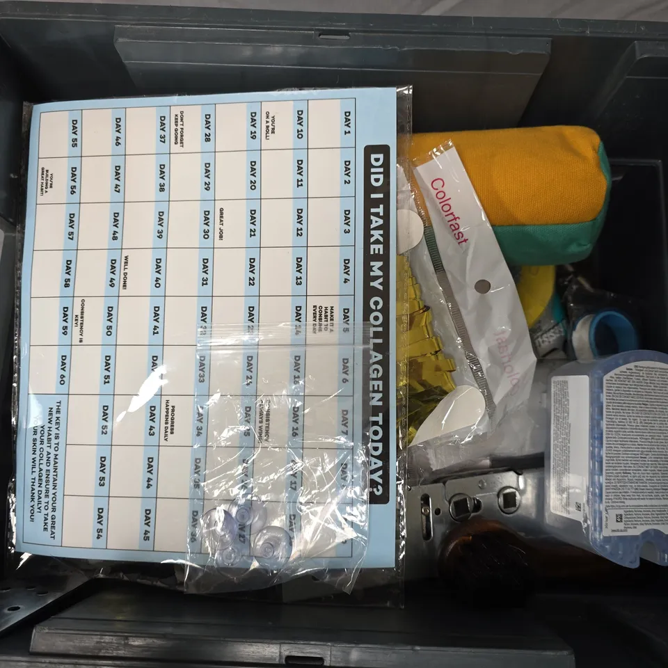 APPROXIMATELY 12 ASSORTED HOUSEHOLD ITEMS TO INCLUDE EXPANDING SPONGES, FOIL FRINGE CURTAINS, FAMILY TREE BOOK, ETC