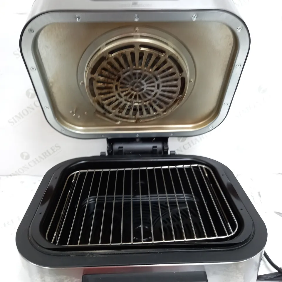 BOXED COOK'S ESSENTIALS GRILL & AIRFRYER 5.5L