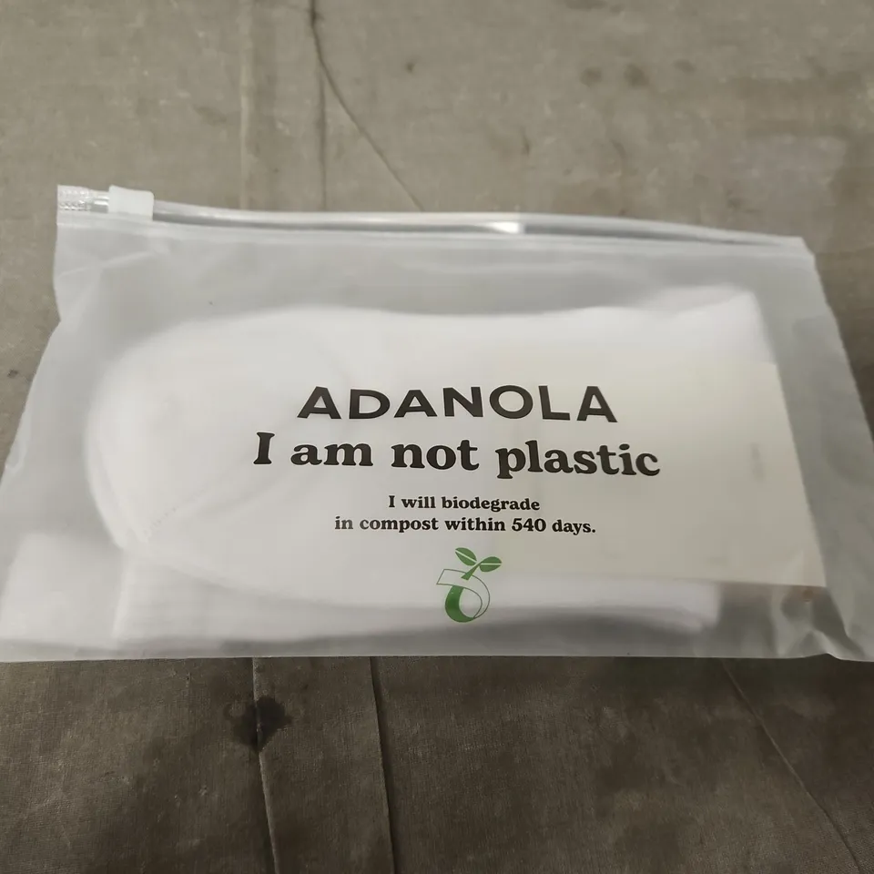 ADANOLA SOCKS - X1 PAIR