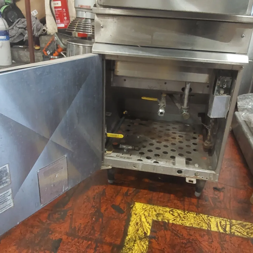 MOORWOOD VULCAN COMMERCIAL STEAMER