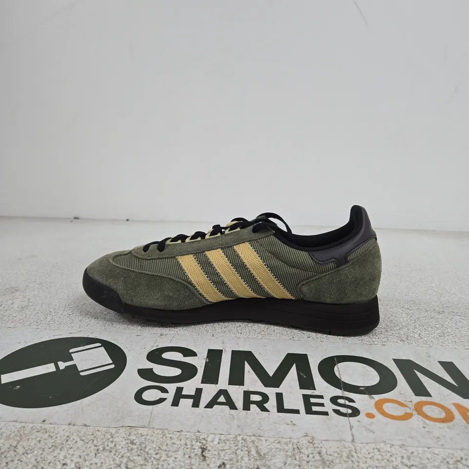 ADIDAS TRAINERS – UK 6 OLIVE GREEN SUEDE & FABRIC WITH BEIGE STRIPES (MEN'S)