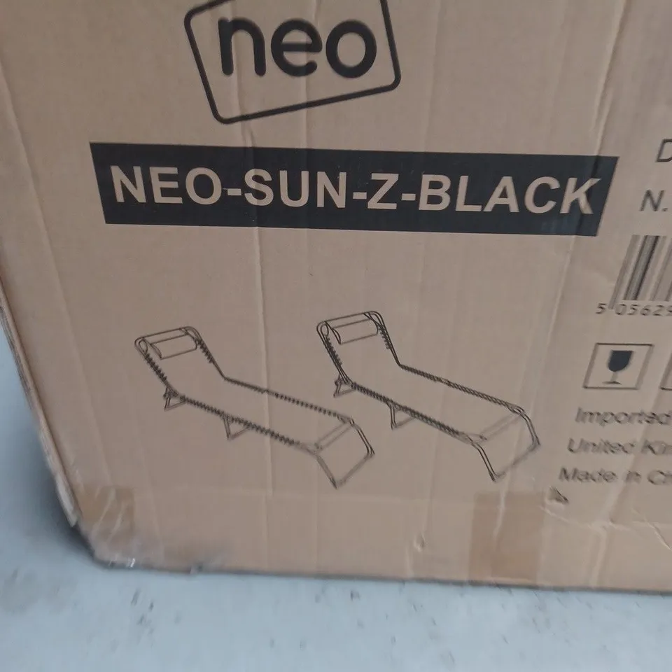 BOXED PAIR OF NEO OUTDOOR FOLDING GARDEN SUN LOUNGERS - BLACK (1 BOX)