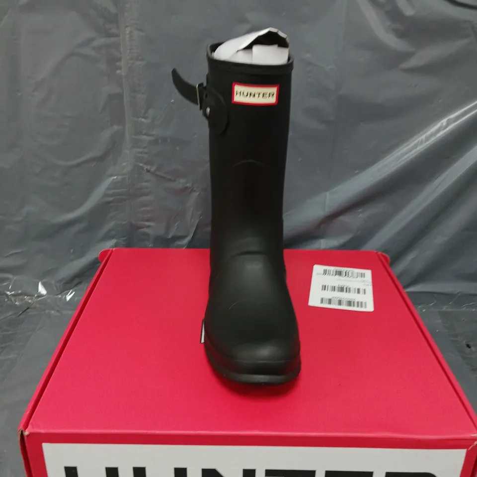 BOXED HUNTER SHORT WELLINGTON BOOTS SIZE 7  RRP £101