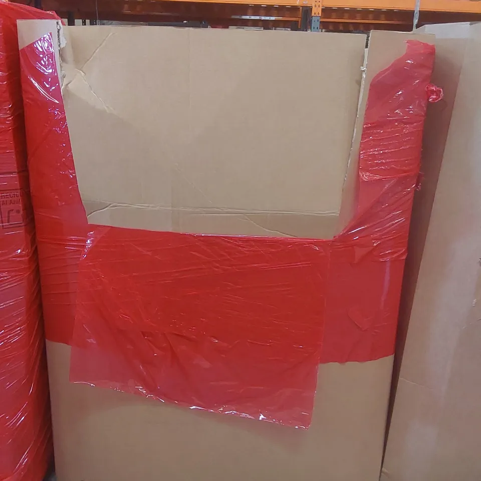 PALLET CONTAINING A VERY LARGE QUANTITY OF ASSORTED ITEMS INCLUDING: DIGITAL KEY SAFE, RUG, TURNTABLE SYSTEM WITH SPEAKERS ECT