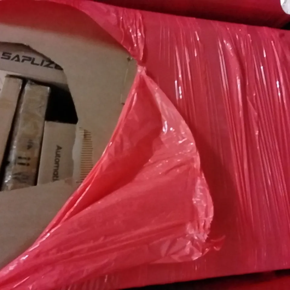 PALLET OF ASSORTED HOUSEHOLD GOODS AND PRODUCTS TO INCLUDE;GOLF PUTTING MAT,AUTOMATIC CAT LITTER BOX,PHOTO FRAME